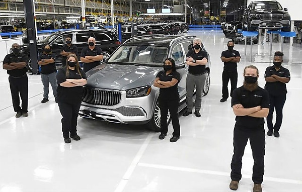 Колкави бонуси земаа вработените во Мерцедес