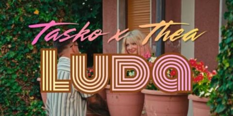 Љубов на максимум: Таско и Теа не штедат емоции во „Луда“